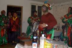 1493727288_strip1