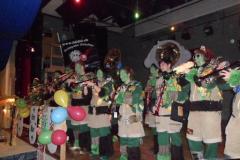1350130210_th_SAM_3377